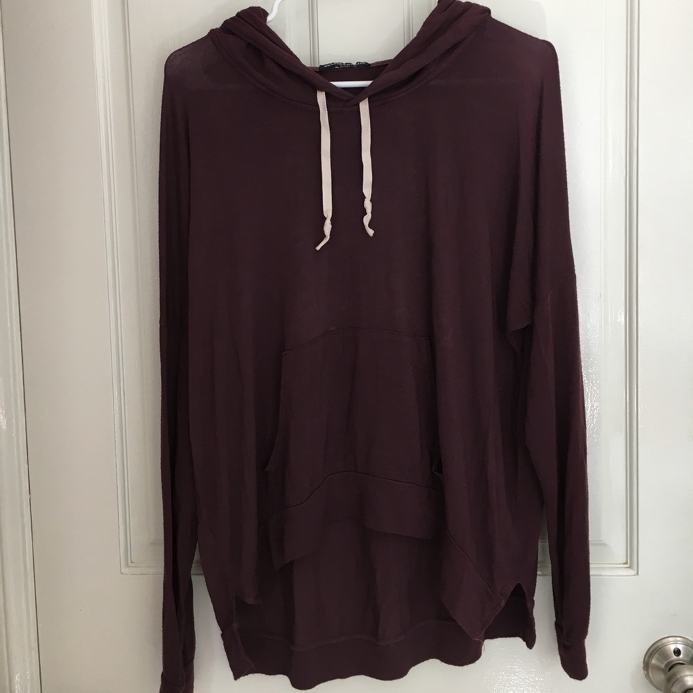 🍑Brandy Melville Burgundy High-Low Shirt